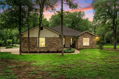 6200 Avon Drive, Waco, TX 76708 - Photo 3