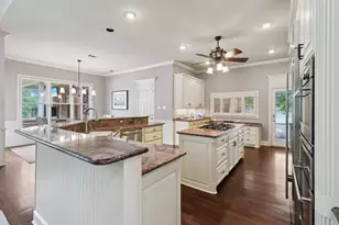 3109 Shadow Dr W, Arlington, TX 76006 - Photo 3
