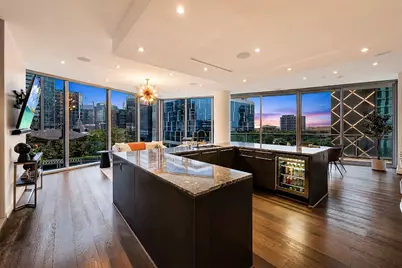 2900 McKinnon Street #401, Dallas, TX 75201 - Photo 3