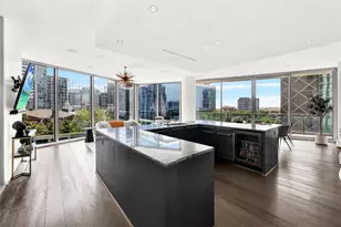 2900 McKinnon St, Dallas, TX 75201 - Photo 9