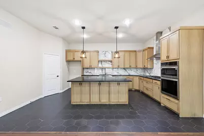2514 Carpenter Avenue, Dallas, TX 75215 - Photo 3