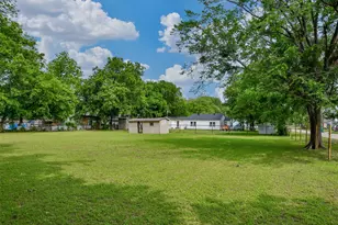 1520 Olive St, Gainesville, TX 76240 - Photo 27