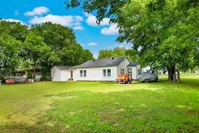 1520 Olive Street, Gainesville, TX 76240 - Photo 35