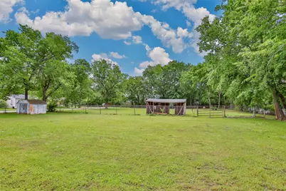 1520 Olive Street, Gainesville, TX 76240 - Photo 31
