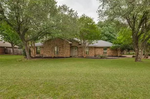 3470 Oak Tree Ln, Midlothian, TX 76065 - Photo 1