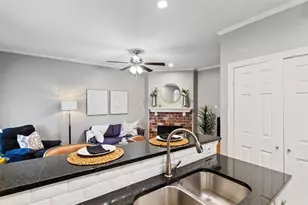 6318 Richmond Ave, Dallas, TX 75214 - Photo 11