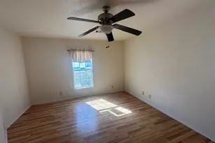 530 Richardson St, Jacksboro, TX 76458 - Photo 11