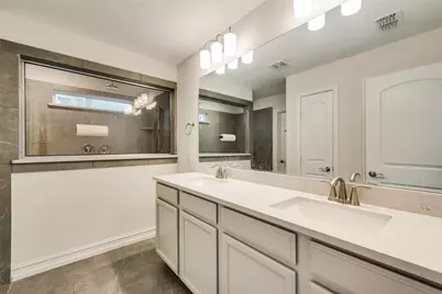 714 Creekwater Lane, Garland, TX 75043 - Photo 15