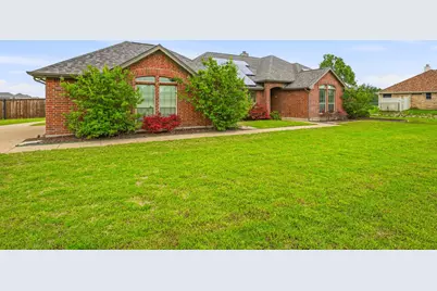 10541 Rancho Viejo Way, Fort Worth, TX 76036 - Photo 3