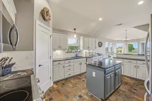 10541 Rancho Viejo Way, Fort Worth, TX 76036 - Photo 13
