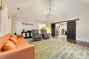 1032 Pebble Beach Dr, Mansfield, TX 76063 - Photo 13