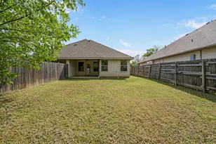 502 S Main St, Aubrey, TX 76227 - Photo 25