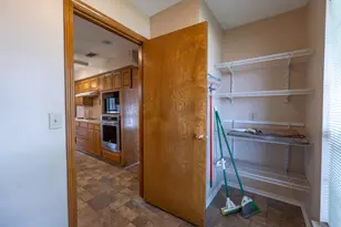 2505 Copper Creek Ln, Carrollton, TX 75006 - Photo 13