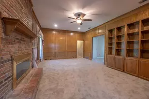 2505 Copper Creek Ln, Carrollton, TX 75006 - Photo 3