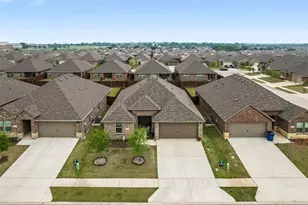 1110 Baldwin Ln, Ennis, TX 75119 - Photo 25