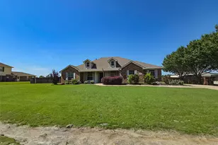 300 Northstar Dr, Royse City, TX 75189 - Photo 1