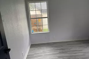 821 Travis St, Garland, TX 75040 - Photo 5
