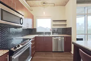 1001 Belleview St, Dallas, TX 75215 - Photo 11