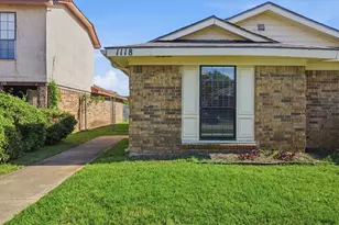 1118 Sandalwood Ln, DeSoto, TX 75115 - Photo 5