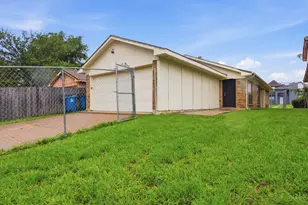 1118 Sandalwood Ln, DeSoto, TX 75115 - Photo 37