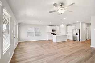 2009 Homestretch Dr, Seagoville, TX 75159 - Photo 3