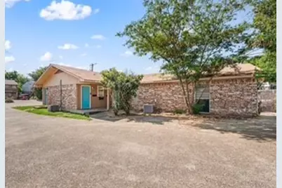 1122 N Center Street N 1122 and #1124, Arlington, TX 76011 - Photo 29