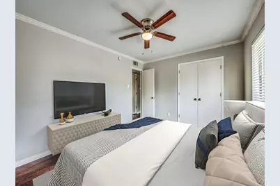 1122 N Center Street N 1122 and #1124, Arlington, TX 76011 - Photo 9