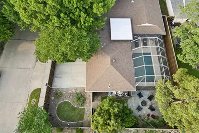 8871 Liptonshire Drive, Dallas, TX 75238 - Photo 29