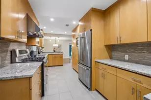 8871 Liptonshire Dr, Dallas, TX 75238 - Photo 9