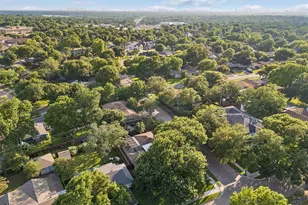 8871 Liptonshire Dr, Dallas, TX 75238 - Photo 33