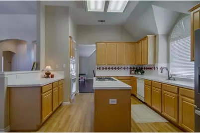 10310 Mallory Drive, Frisco, TX 75035 - Photo 11