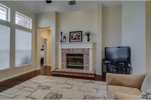 10310 Mallory Dr, Frisco, TX 75035 - Photo 7