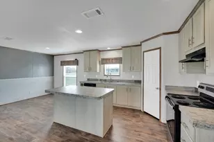 121 Geronimo St, Ferris, TX 75125 - Photo 11