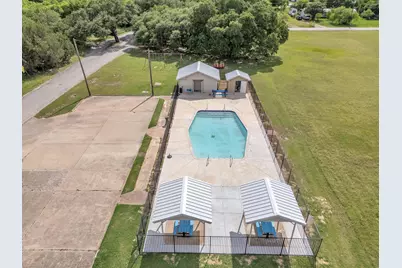2513 Christine Drive, Granbury, TX 76048 - Photo 33