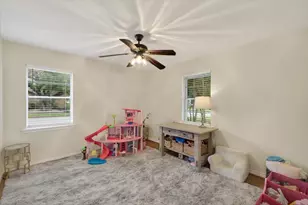 105 S Weatherred Dr, Richardson, TX 75080 - Photo 23