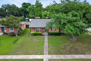 105 S Weatherred Dr, Richardson, TX 75080 - Photo 35