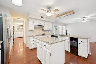 1223 St Monet Dr, Irving, TX 75038 - Photo 11