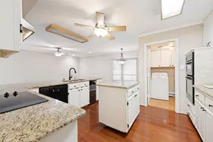 1223 St Monet Dr, Irving, TX 75038 - Photo 9