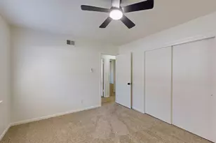 2530 Robin Ln, Garland, TX 75041 - Photo 27