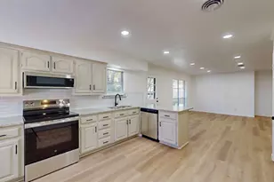 2530 Robin Ln, Garland, TX 75041 - Photo 17