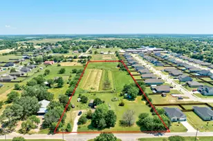 305 Swaha Dr, Tioga, TX 76271 - Photo 1