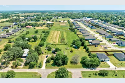 305 Swaha Drive, Tioga, TX 76271 - Photo 15