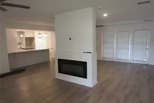 720 Blanton Dr, Sherman, TX 75092 - Photo 9