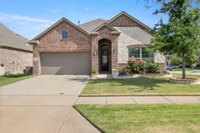 10300 Georgetown Place, McKinney, TX 75071 - Photo 1