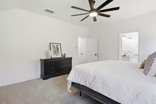 6600 Silver Oak Ln, Fort Worth, TX 76135 - Photo 17