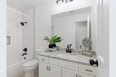 6600 Silver Oak Lane, Fort Worth, TX 76135 - Photo 23