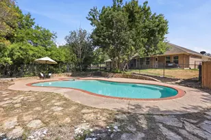 6600 Silver Oak Ln, Fort Worth, TX 76135 - Photo 31