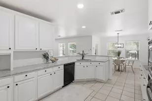 6600 Silver Oak Ln, Fort Worth, TX 76135 - Photo 5