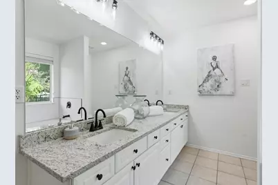 6600 Silver Oak Lane, Fort Worth, TX 76135 - Photo 19