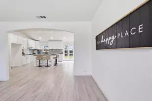 5644 Santa Fe Trail, Haltom City, TX 76148 - Photo 15